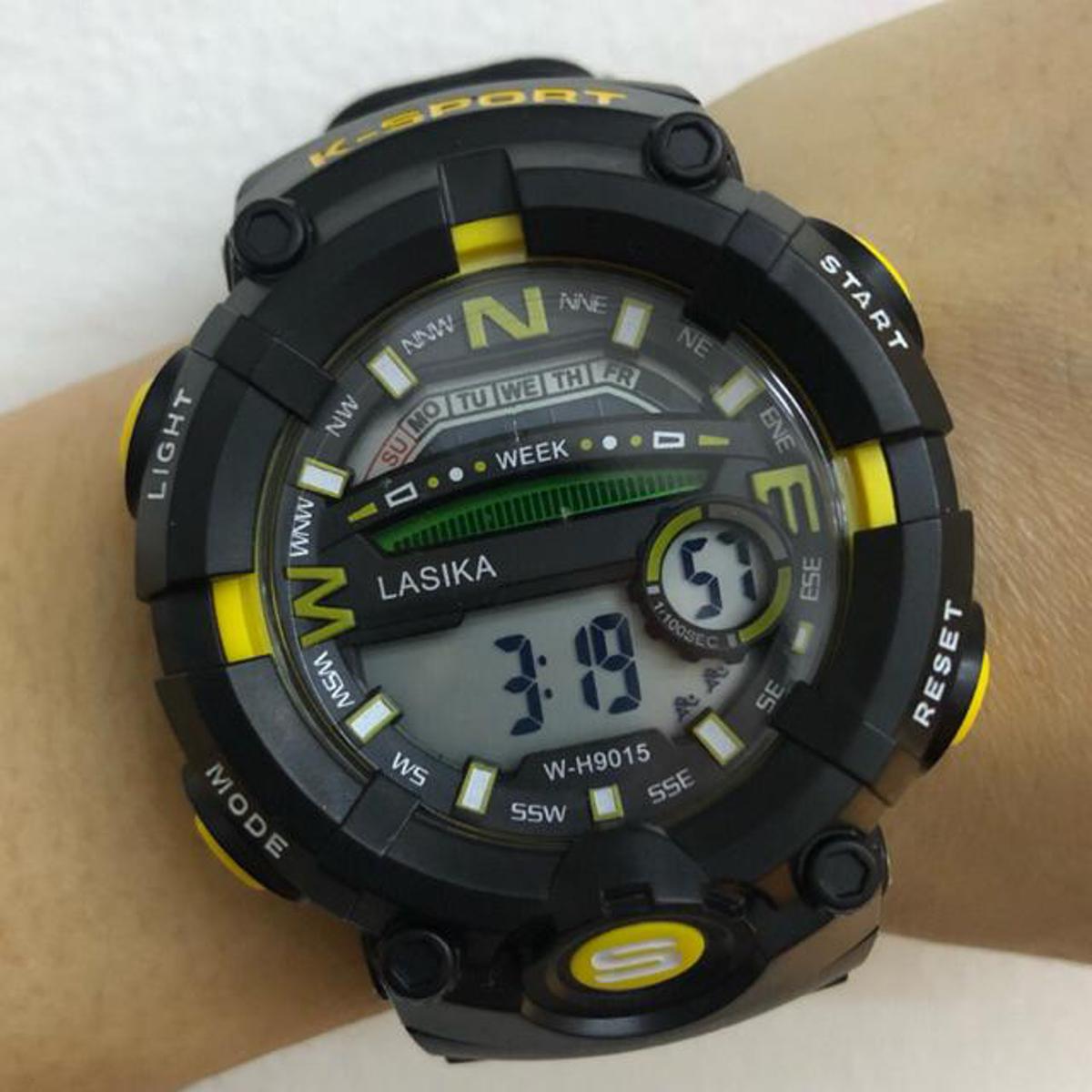 Picture of Versatile -premium quality Boy's Digital Waterproof Sport Fashion Luxury Military Quartz Watch Alarm Day Time LED Wristwatches- Avant-garde