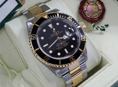 Picture of Luxury Stainless Steel Date Wrist Watch For Men - Watch