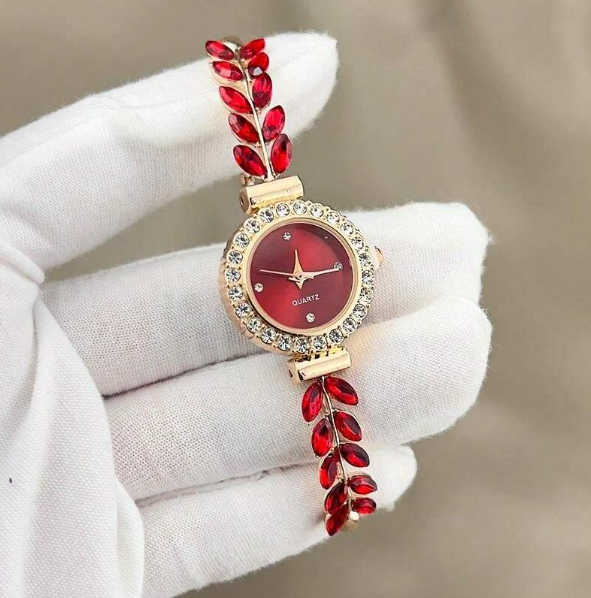 Picture of New Fashionable Quartz Watch Women's Fashion Green Leaf Fine Band Round Free Adjustment Bracelet Watch