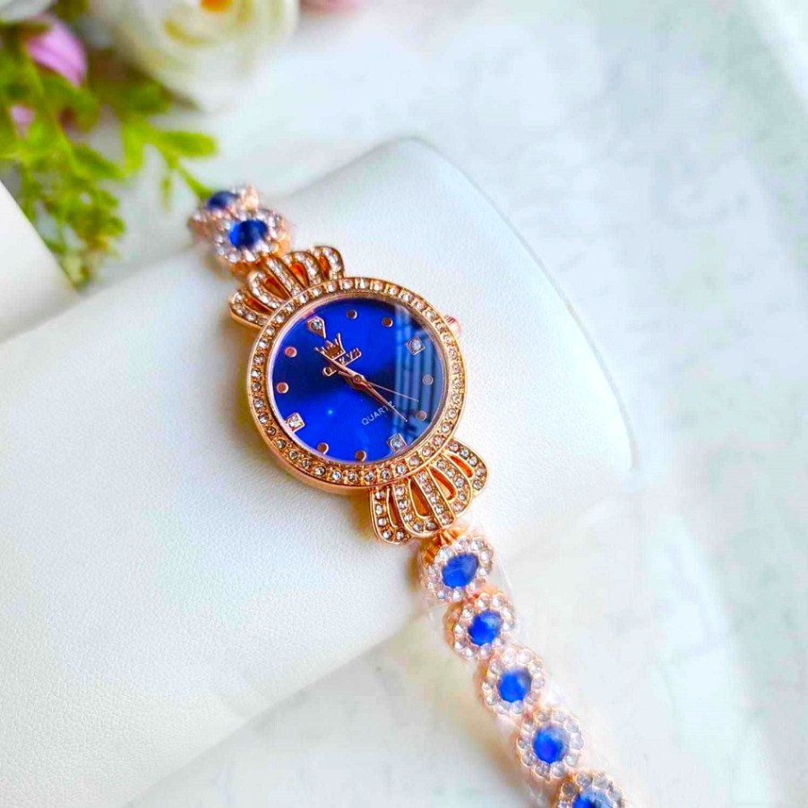 Picture of New Luxury Crystal Wristwatches Women's Fashionable Casual Watch - Watch For women - Watch -ঘড়ি