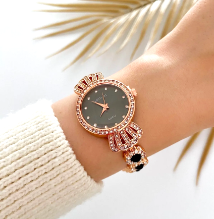 Picture of The ultimate royal statement -New Stainless steel watch for women - ladies watch