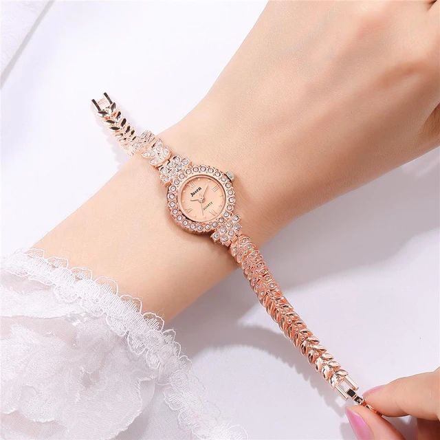 Picture of Beautiful Rose golden Bracelet Style Wristwatch for Women and Girls