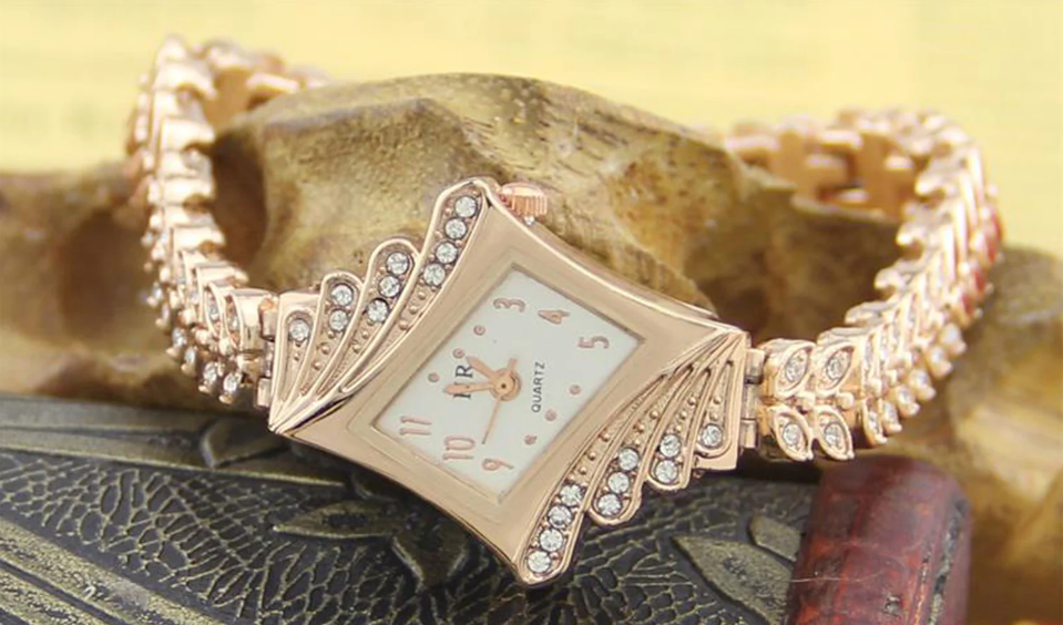 Picture of Hot bracelet watch Diamond- luxury women's watch- women's steel belt quartz watch- fashionble Women watch - Watch For women