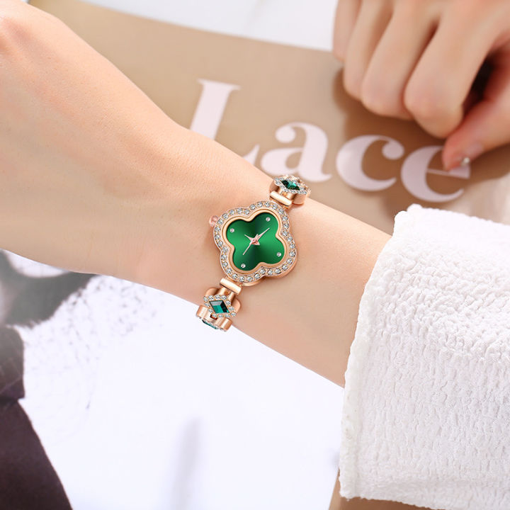 Picture of Hot Selling Explosive Fashion Four-leaf Clover Bracelet Quartz Watch Casual All-match Women's Watch Women's Watch -  Watch For Women - Watch