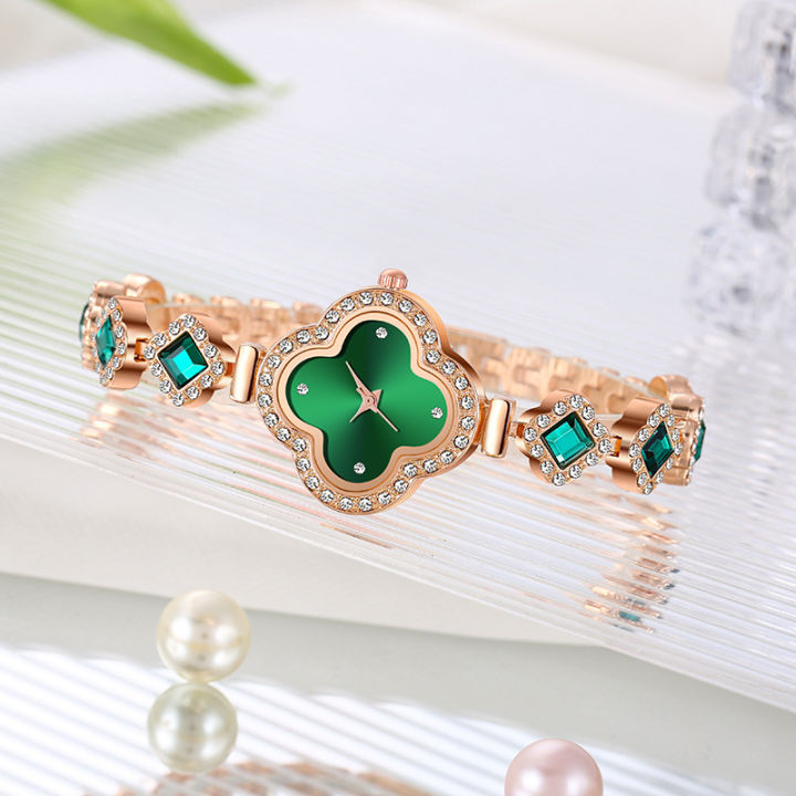 Picture of Hot Selling Explosive Fashion Four-leaf Clover Bracelet Quartz Watch Casual All-match Women's Watch Women's Watch -  Watch For Women - Watch
