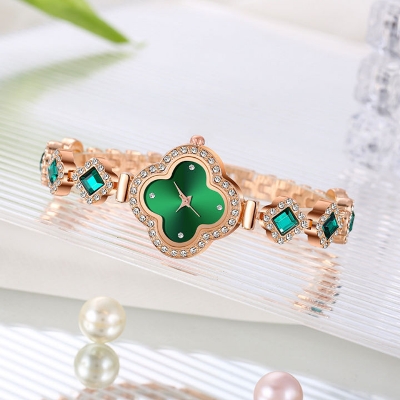 Picture of Hot Selling Explosive Fashion Four-leaf Clover Bracelet Quartz Watch Casual All-match Women's Watch Women's Watch -  Watch For Women - Watch
