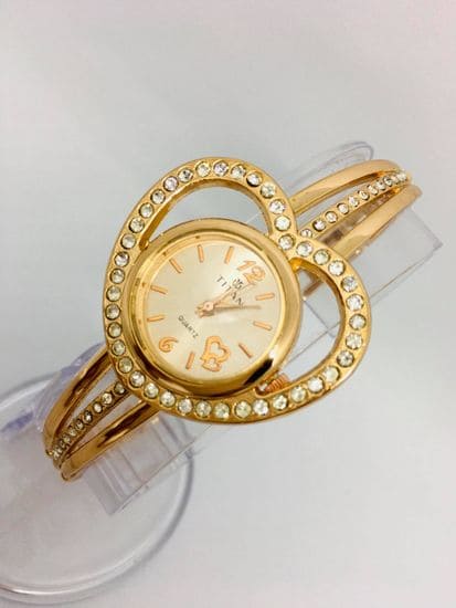 Picture of New Love Women Fashionable Wrist Watch+Box Free - Watch For Women - Watch.