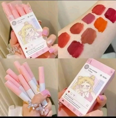 Picture of Little Monster 8 pcs  in 1 box lipstick