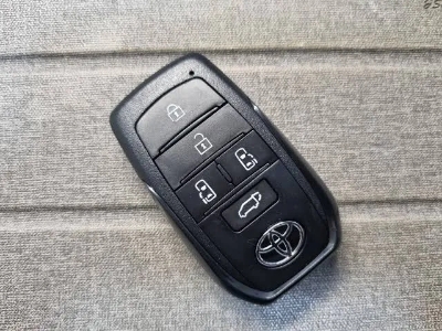 Picture of Metal with silicone Key Cover Toyota NOAH, Harrier,
