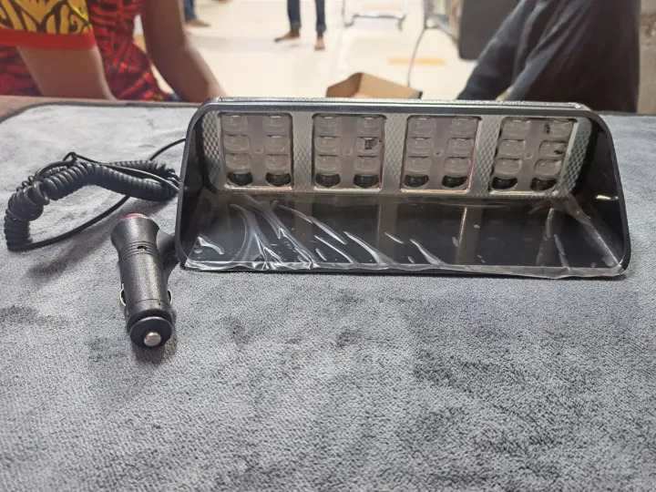 Picture of Car Dashboard Wearing LED Light 32 Bulb