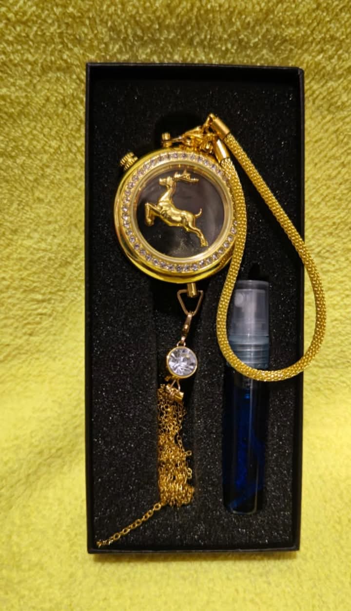 Picture of Car perfume car pendant car pendant creative one deer peace aromatherapy high-end men and women car pendant essential oil