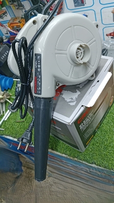 Picture of CROMN Electric Blower Machine 2 in 1 Dust Cleaning Vacuum Cleaner.