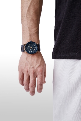 Picture of NAVIFORCE NF9200L Navy Blue PU Leather Analog Watch For Men - RoseGold & Navy Blue