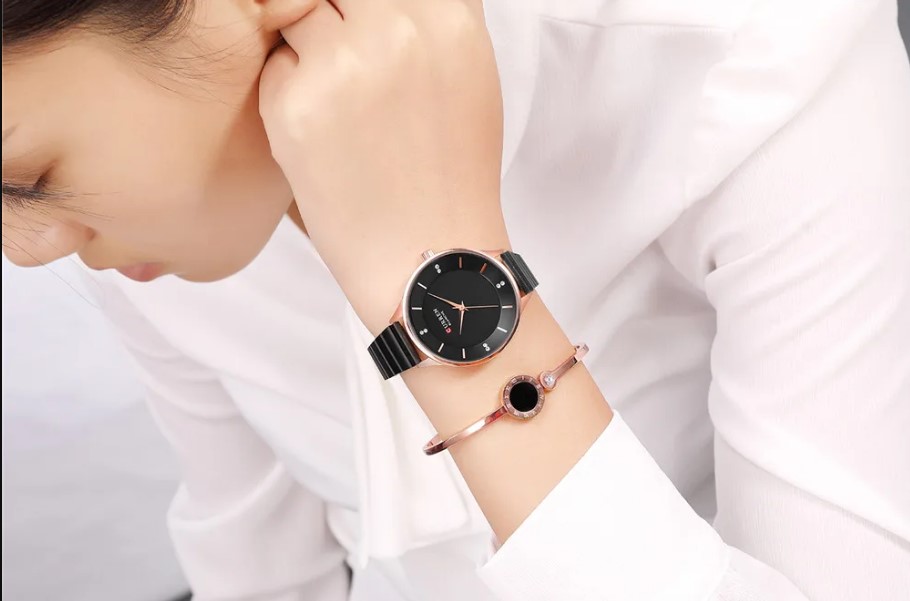 Picture of CURREN 9041 Stainless Steel Strap Fashion Ladies Wrist Watch- Black & RoseGold