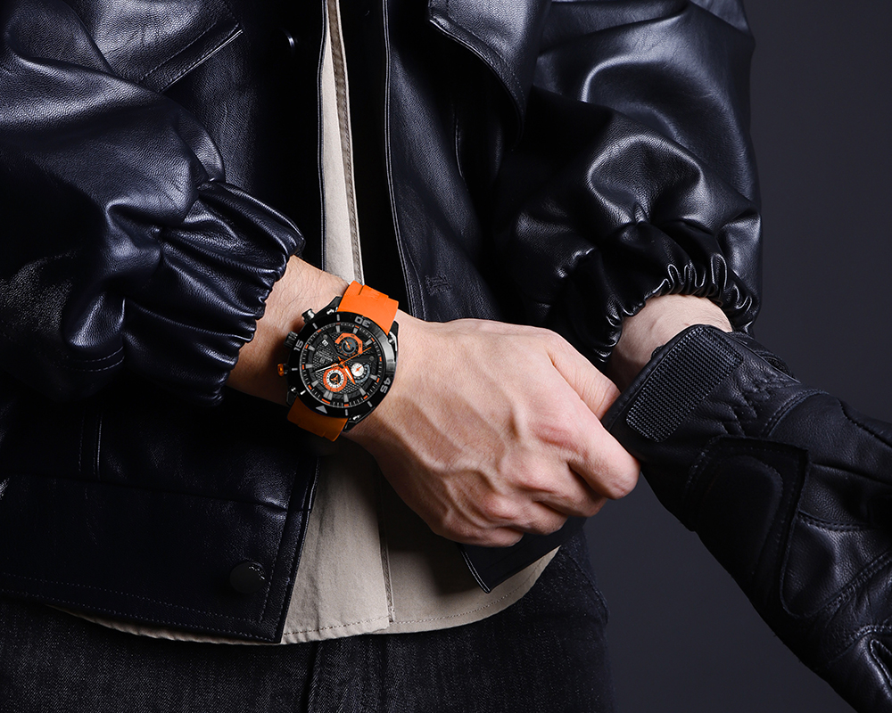 Picture of NAVIFORCE NF8038 Trendy Waterproof Sports Teenager Multi-function Chronograph Silicone Strap Men’s Watch