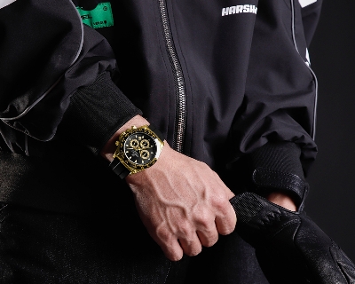 Picture of NAVIFORCE NF8054 Sleek Racing Charismatic Metallic Luminous Hands Timepiece For Style and Durability Wrist Watch