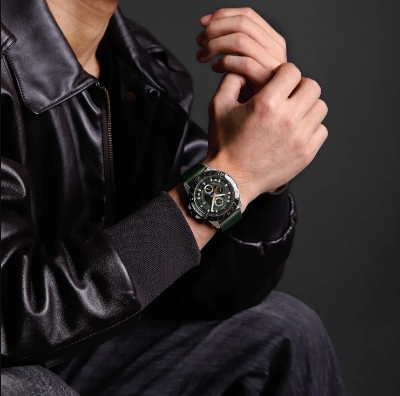 Picture of NAVIFORCE NF8055L PU Leather Chronograph Watch For Men’s – Green Silver & Black