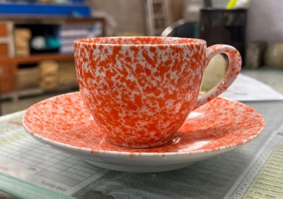 Picture of 32 pieces dinner set for gift and home decoration-6 Dinner Plates, 6 Half Plates, 1 Rice Dish, 1 Curry serving bowl, 6 Soup Bowl, 6+6 coffee cup + saucer