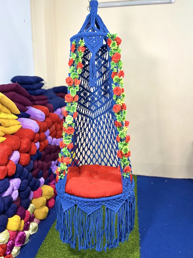 Buy  26 Inch Putul Dolna   online shop bangladeshothoba.com