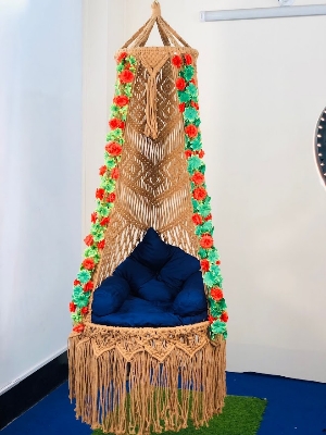 Buy 30 Inch Bou Dolna   online shop bangladeshothoba.com