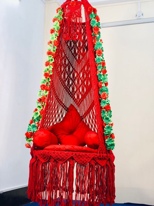 Buy  30 Inch Bou Dolna  online shop bangladeshothoba.com