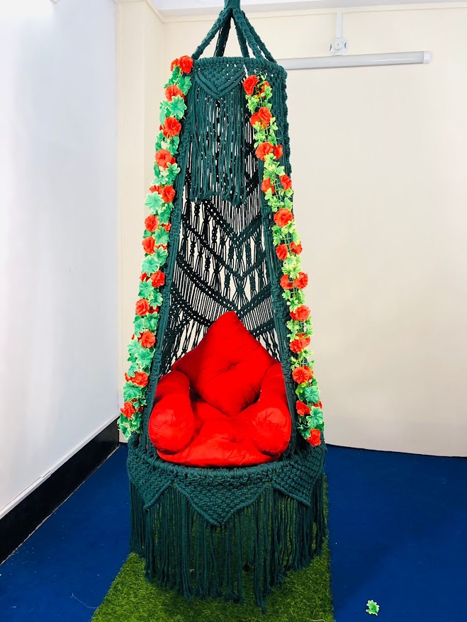 Buy 30 Inch Bou Dolna  online shop bangladeshothoba.com