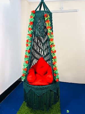 Buy 30 Inch Bou Dolna  online shop bangladeshothoba.com