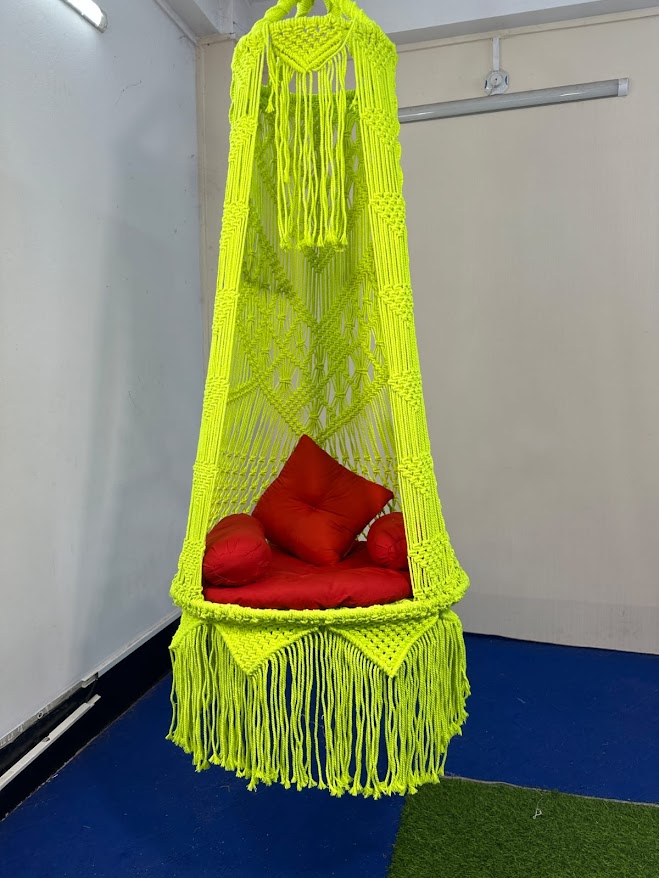 Buy 30 Inch Bou Dolna online shop bangladeshothoba.com