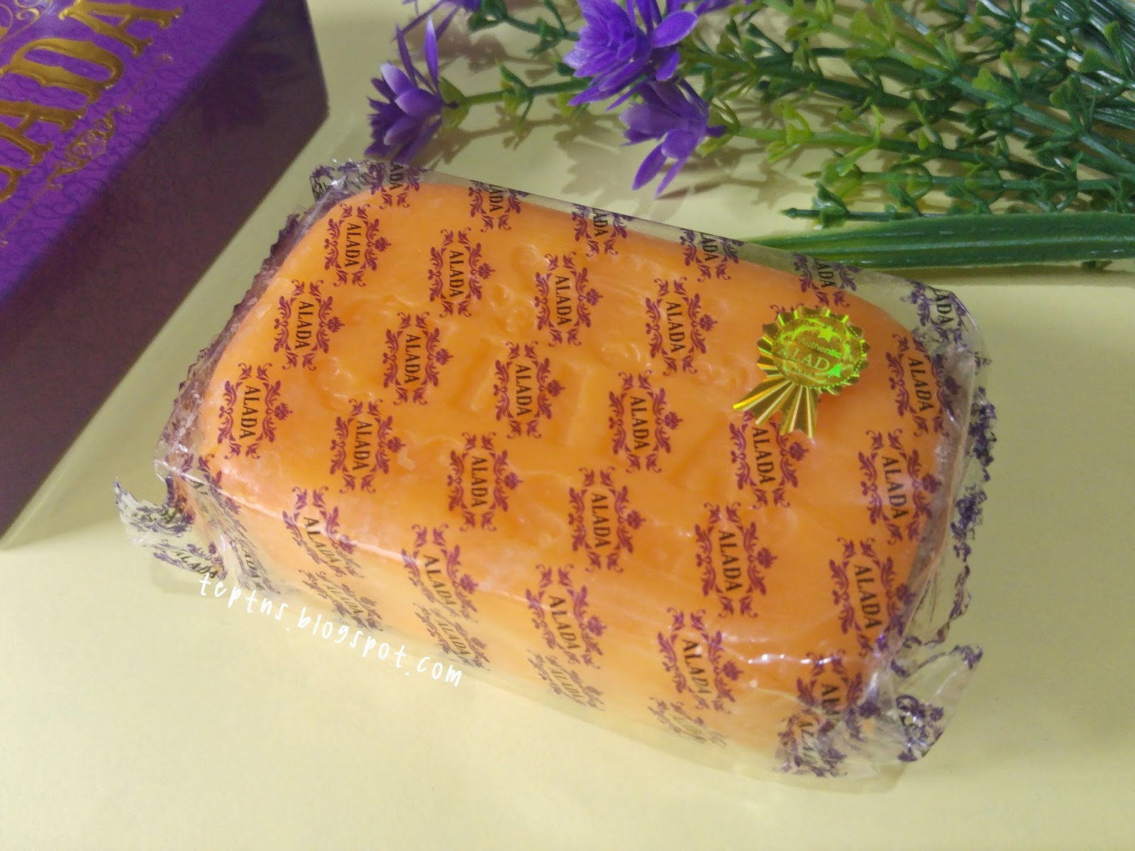 Picture of International UAE product Alada Soap used for male/ female - 160 gm