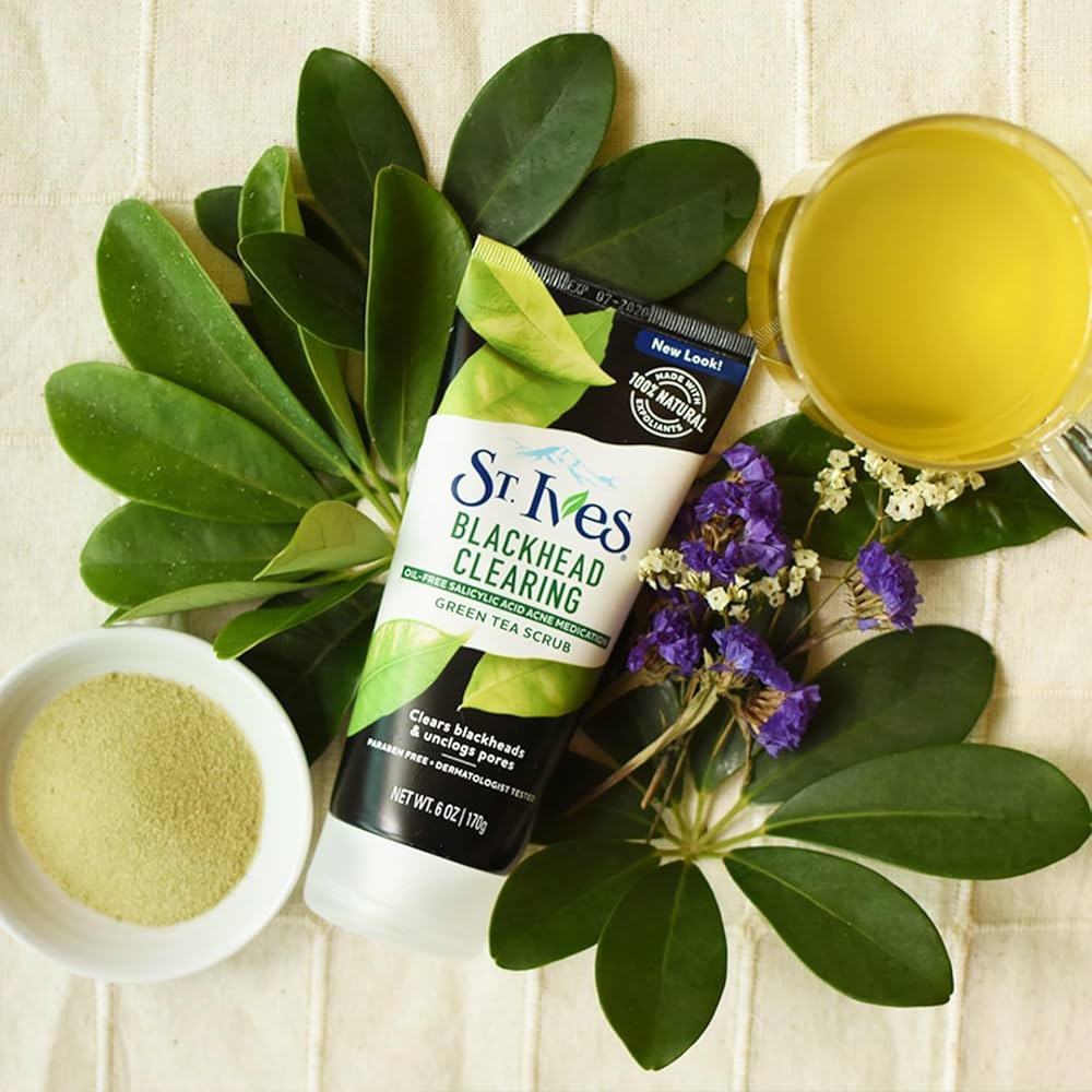 Picture of St. Ives Blackhead Clearing Face Scrub, Green Tea, 6 oz 170g