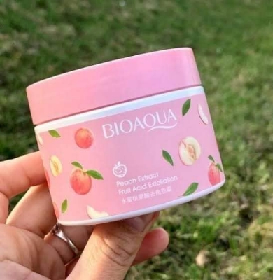 Picture of International BIOAQUA Peach Extract Fruit Acid Exfoliating Face Gel 140g