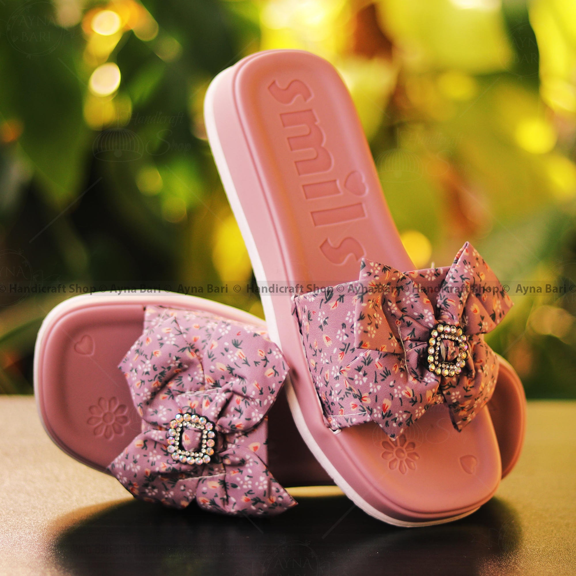 Picture of Slipper for Girls Sandal for girls ART-230 house slipper sandal for woman Room slipper Shoe for woman slipper for girls Sami Heel bow Show slipper Slides for Girls shoe for women China Slipper Juta
