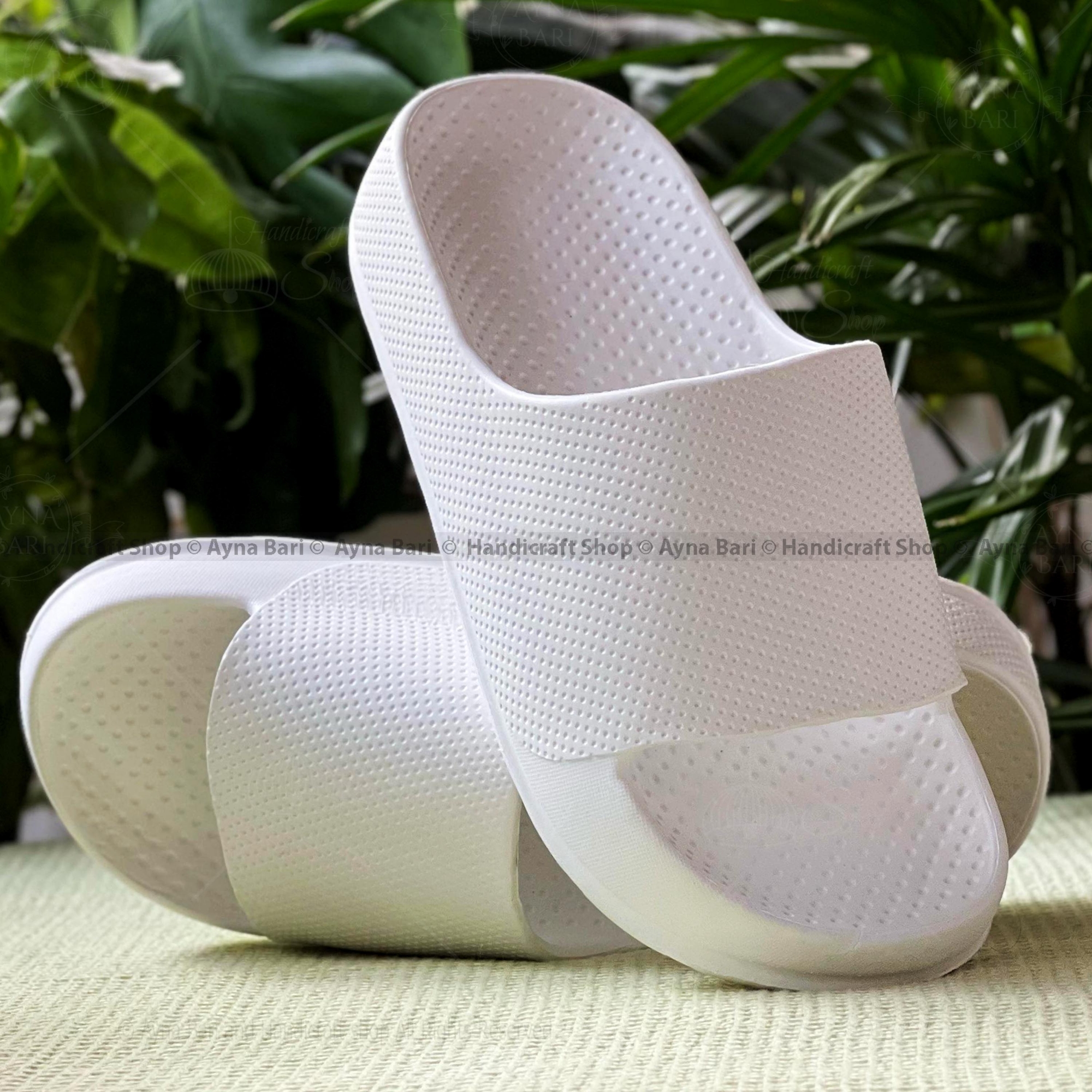 Picture of Slides For Men Slipper B-906 for boys Shoe for Men