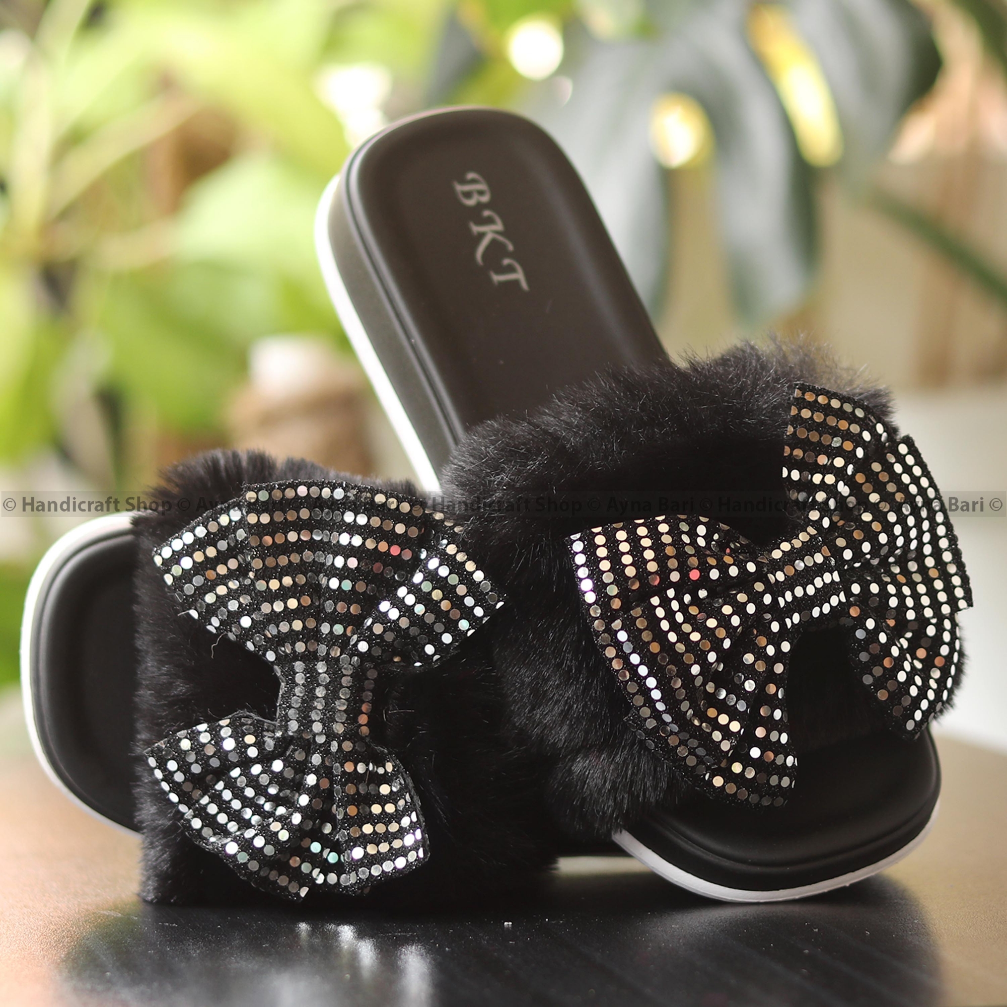 Picture of Flat Slipper for girls New collection Winter slipper for women Room Slipper house slipper wool slipper