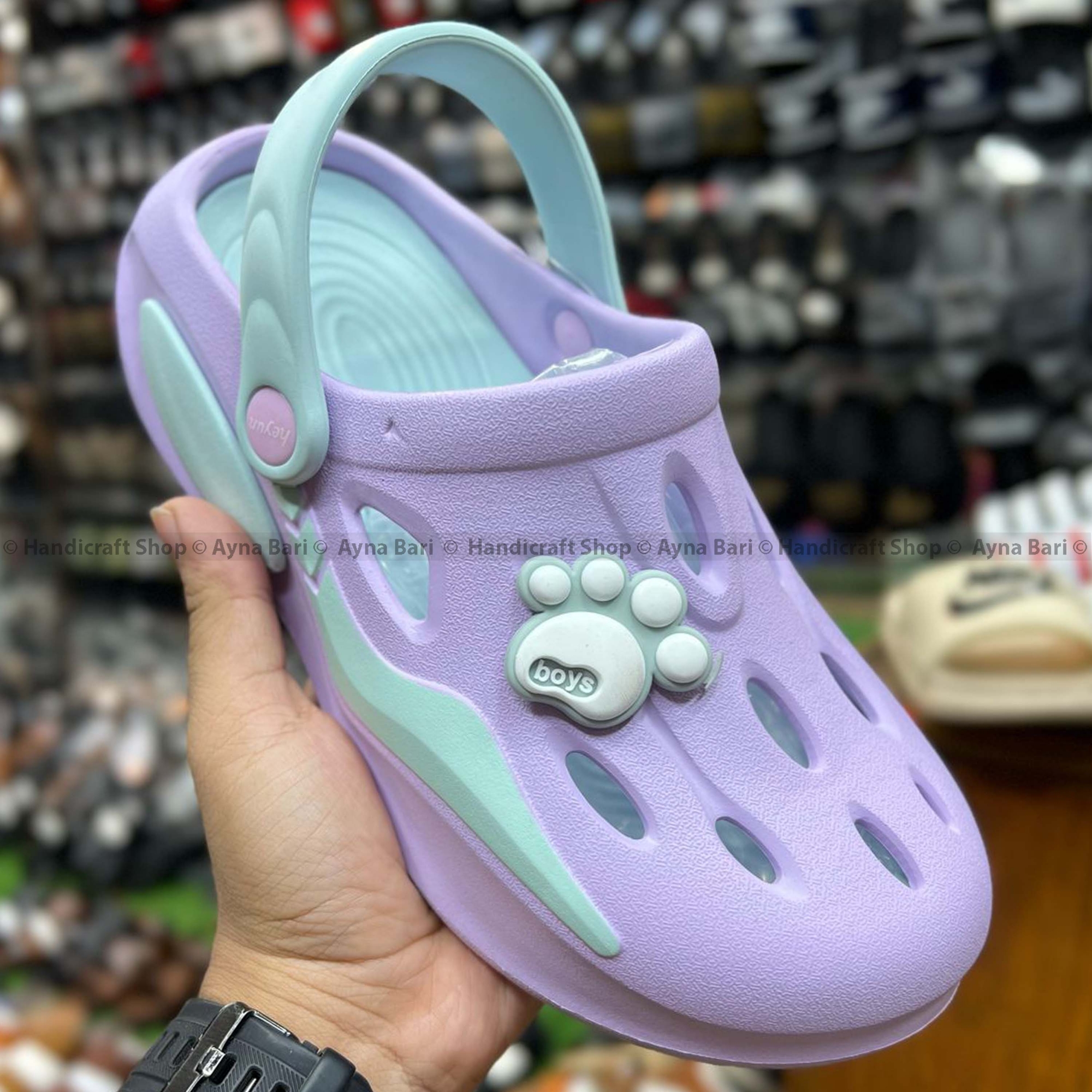 Picture of Crocs Shoe for Boys and Girls Comfortable Summer Sandal Shoe Beach sandal Premium Quality imported