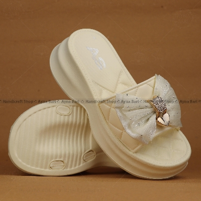 Picture of Flat Heel Women's Sandals - Bow & Chain Design
