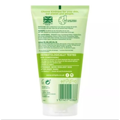 Picture of International UK product refreshing facial wash 150ml