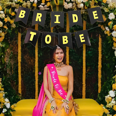 Bride To Be Card Banner – Black & Red Banner for Wedding, Engagement or Bridal Shower Party Decoration- (Pack of 1 Pcs)