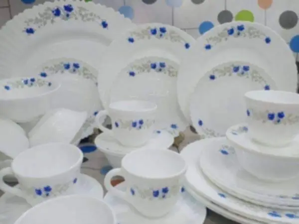 Picture of 42Pcs Pyrex Opal Glassware White Oven Save Dinner Set - Dinner Set