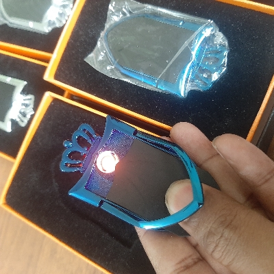 Picture of Cellphone Bracket Windproof Rechargeable USB  Electric  Flameless  Lighter