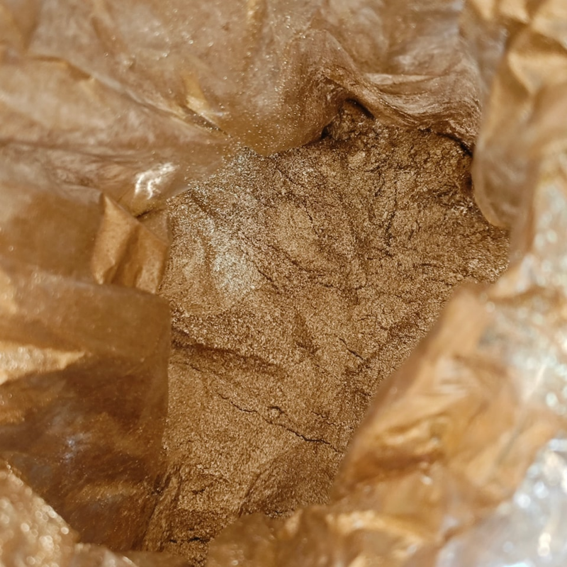 Picture of Golden Belgian Gold Powder Soft, earthy, soluble in all types of paint