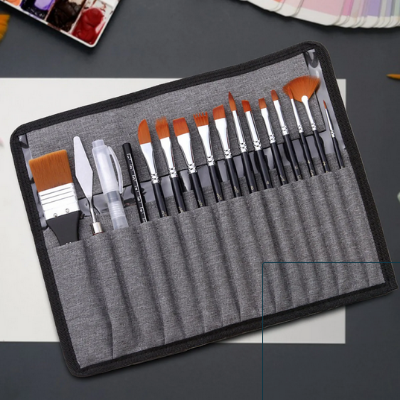 Picture of Giorgione Artist Paint Brush Set Of 18 Includes 12 paint brushes, board brush, scraper, pencil, water brush, and storage bag