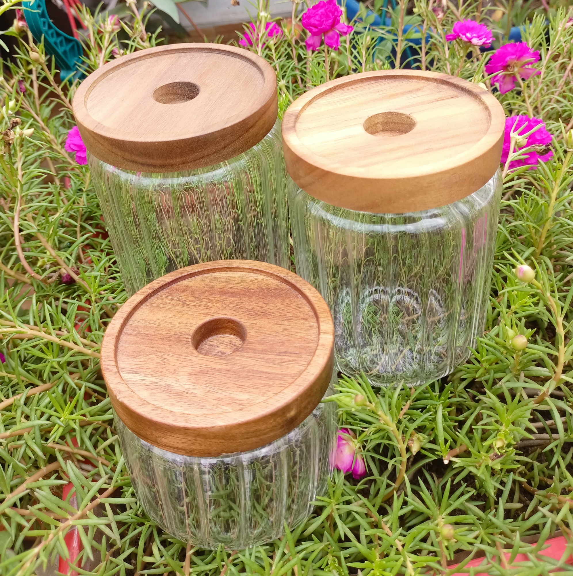 Picture of Chaina  glass jar