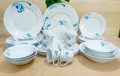 Picture of 32 Piece Ceramics Dinner Set