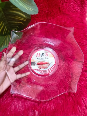 Picture of glass sarving bowl \H&S