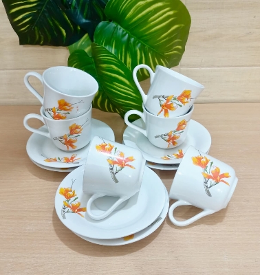 Picture of 32 piece  white orange ceramic dinner set premium quality dinner set