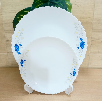 Picture of 36 pieces opal dinner set