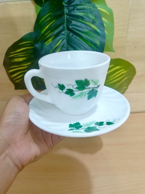 Picture of 32 pieces opal dinner set