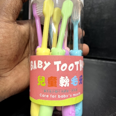 Picture of 1,2,3 Children's toothbrush 10 pieces set /bucket 1,2,3 Children's toothbrush 10 pieces set /bucket