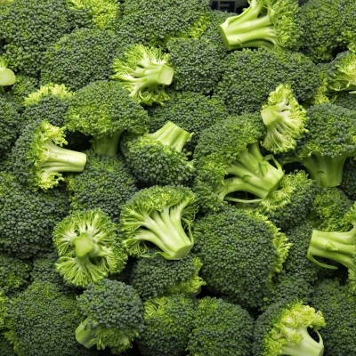 Picture of Global Green Broccoli Vegetable Seeds  - 20 pcs F1 Seeds